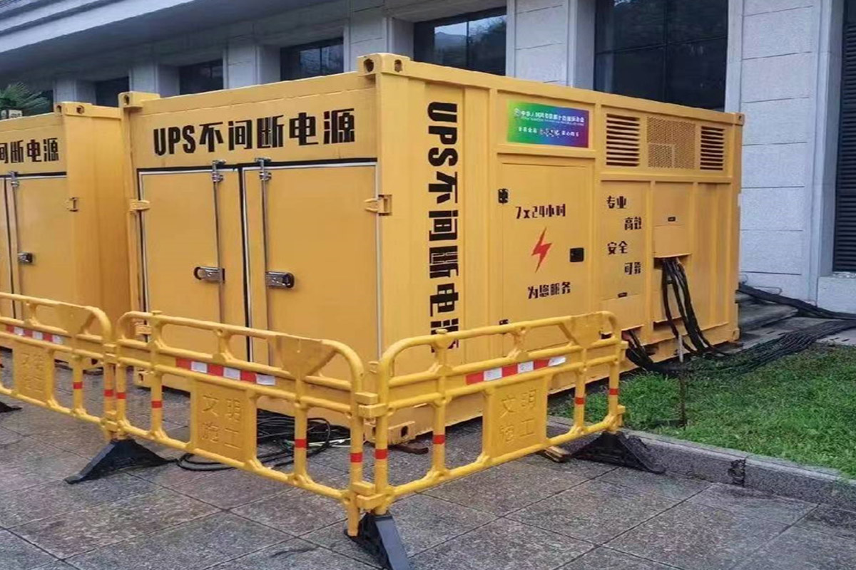 清河门发电机租赁施工现场